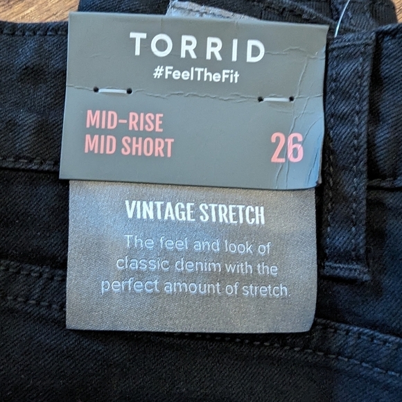 Torrid denim Short, black mid rise plus size 26 - Picture 6 of 12